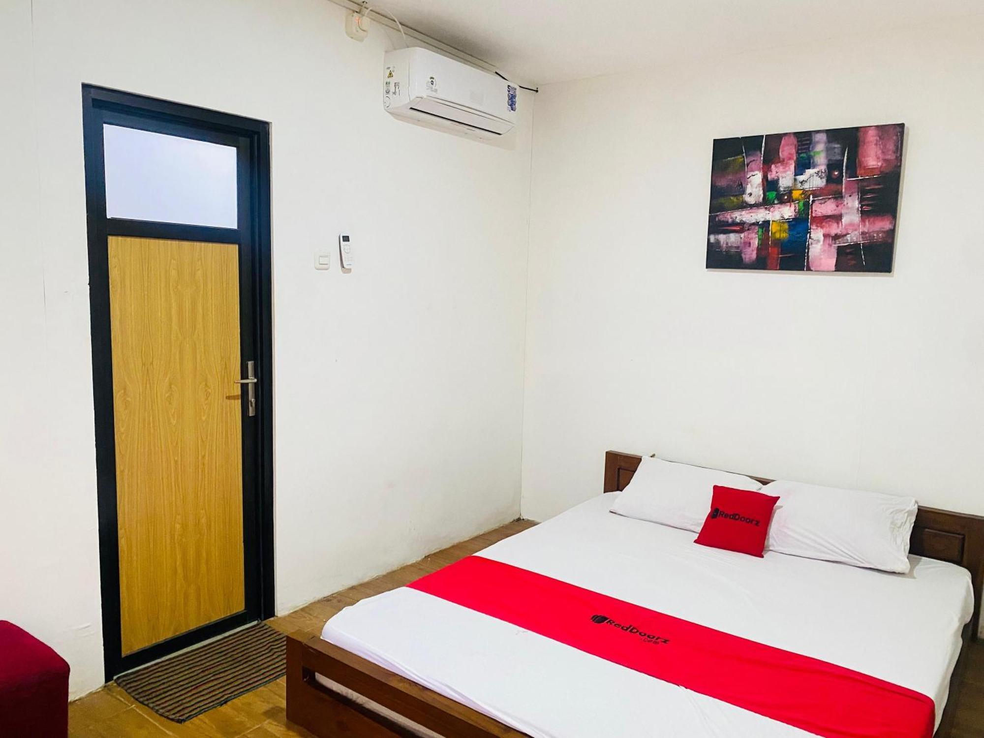 Reddoorz Syariah Near Wisata Durensewu Pandaan Jetak Εξωτερικό φωτογραφία