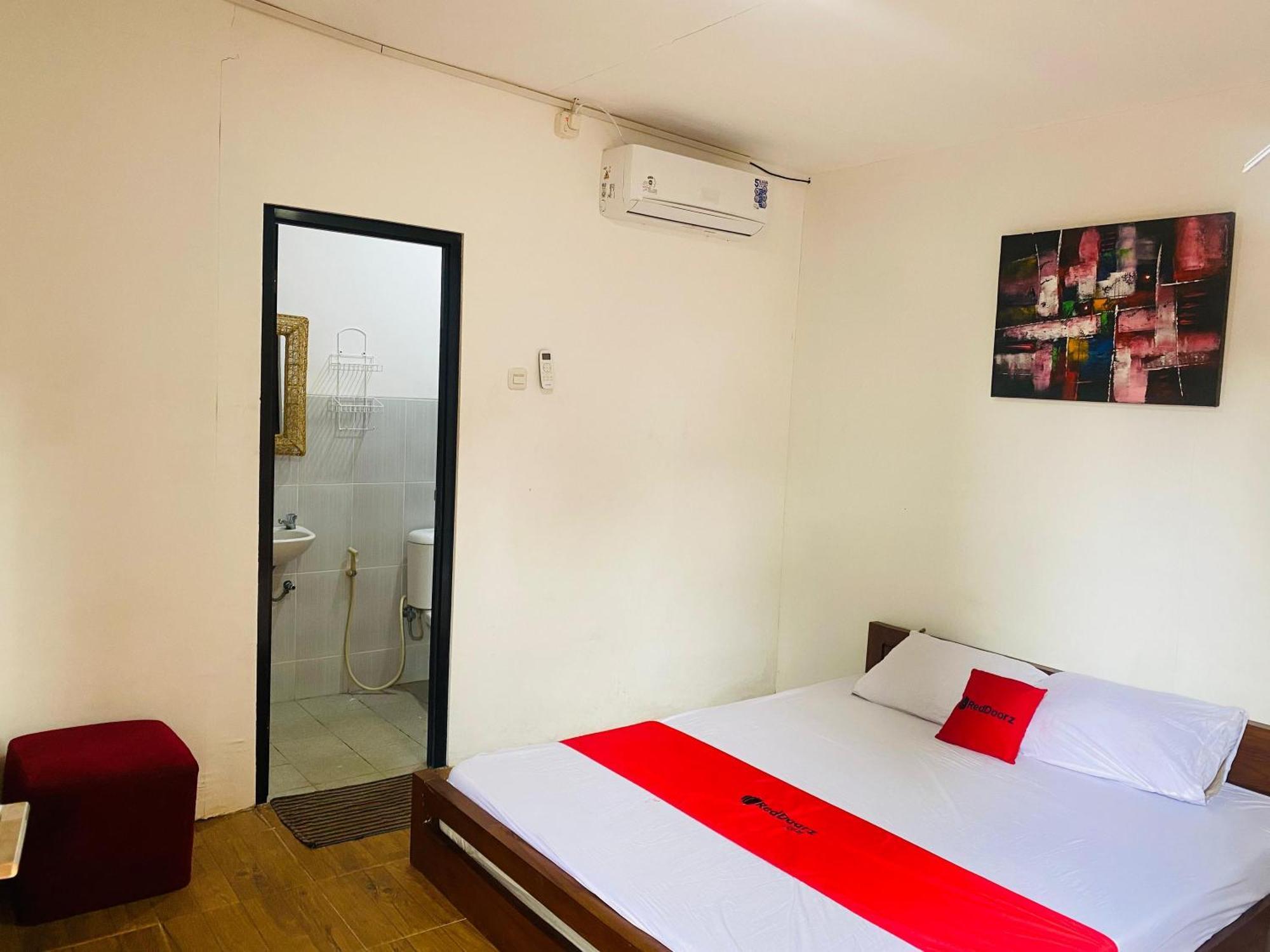 Reddoorz Syariah Near Wisata Durensewu Pandaan Jetak Εξωτερικό φωτογραφία