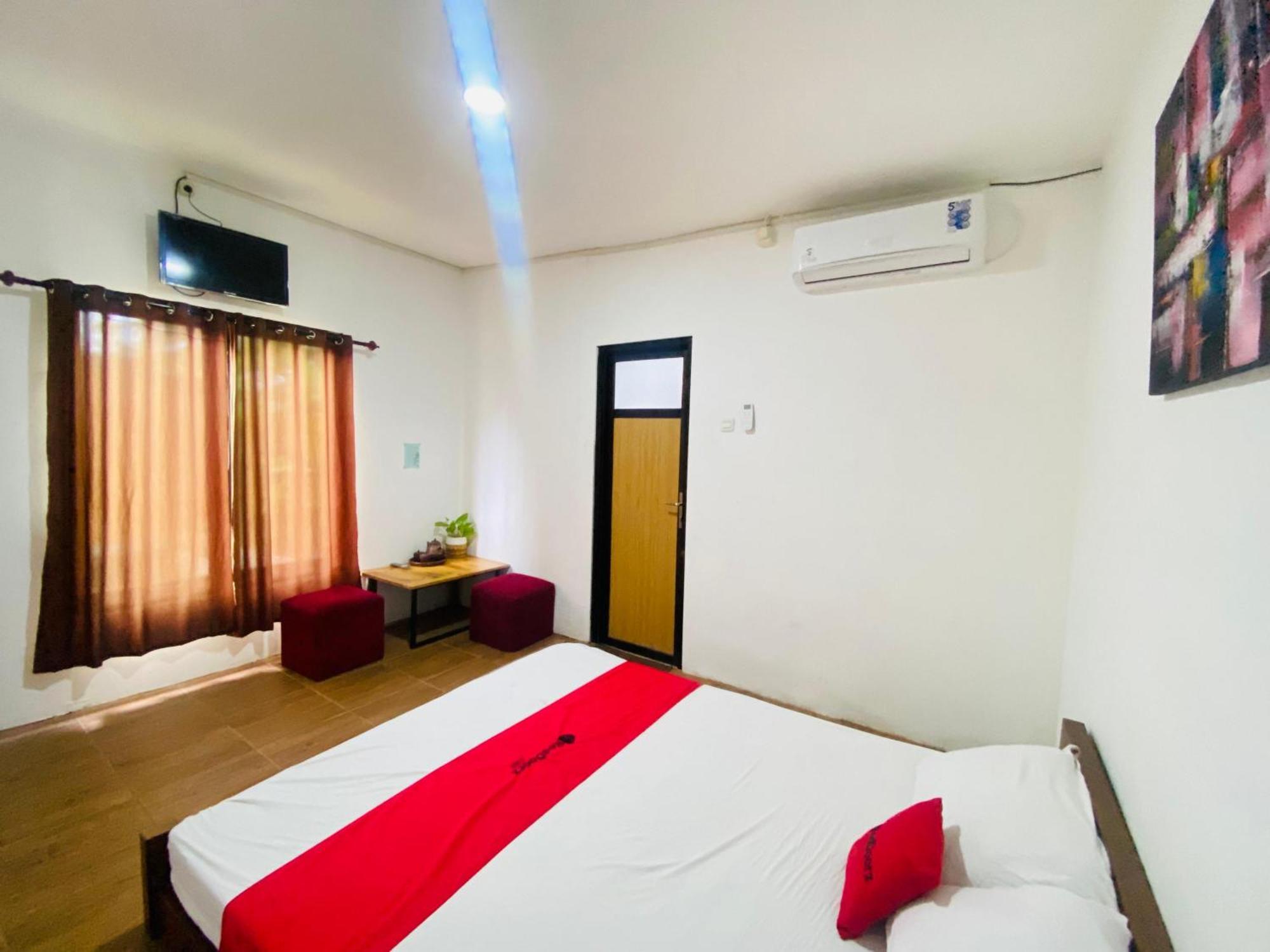 Reddoorz Syariah Near Wisata Durensewu Pandaan Jetak Εξωτερικό φωτογραφία